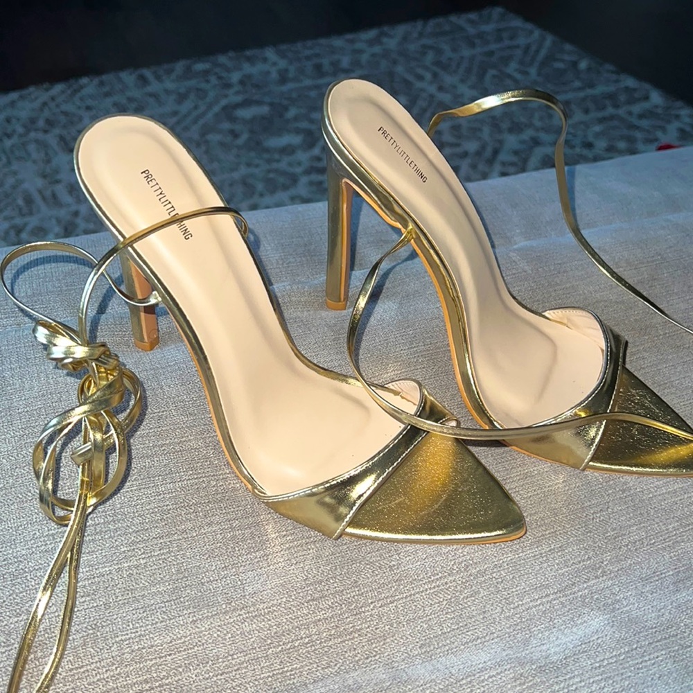 Gold Lace up high-heeled sandals